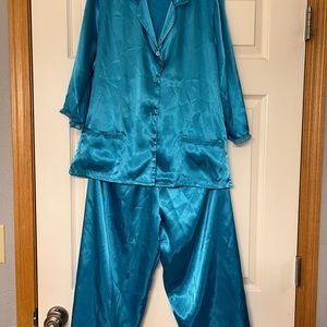 Morgan Taylor Intimates Pajama Set